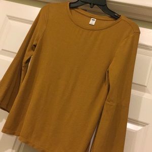 Mustard 3/4 length bell sleeve top